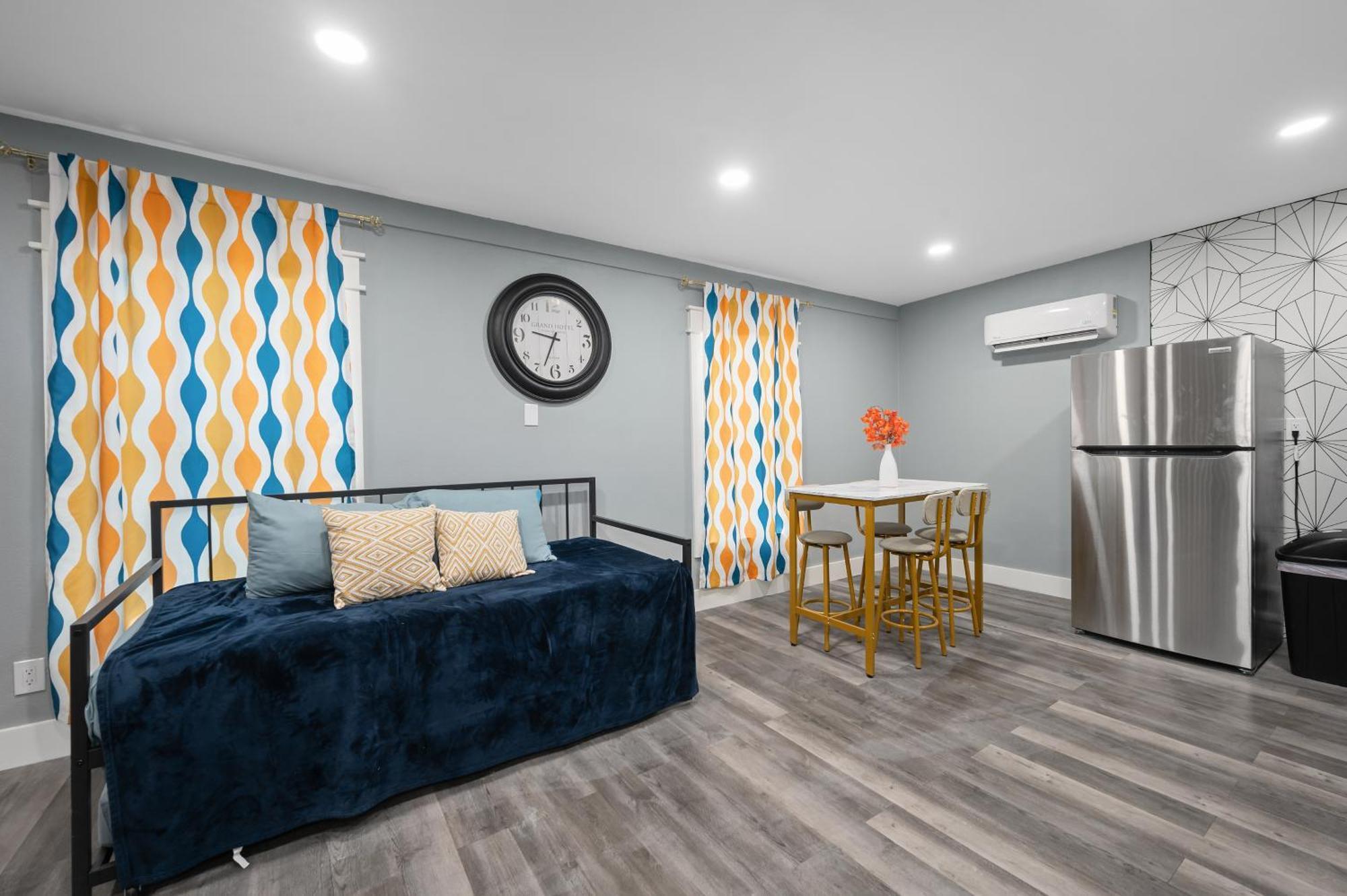 Elegant 2Br Apt Near Med Center With Free Park هيوستن المظهر الخارجي الصورة